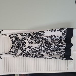 Ann Taylor cotton/silk black & white floral print dress.  Size 8